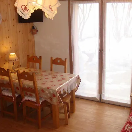 Duplex Cosy Pour 4 Pers Avec Jardin, Expose Sud, Centre Valloire, Proche Telecabine Et Loisirs - Fr-1-263-227 Apartment